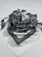 White & Black Faceted Paisley