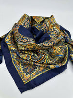 Navy & Gold Faceted Paisley